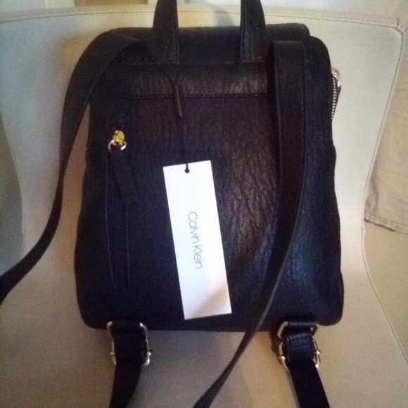 Small Backpack - Picture 5 of 8